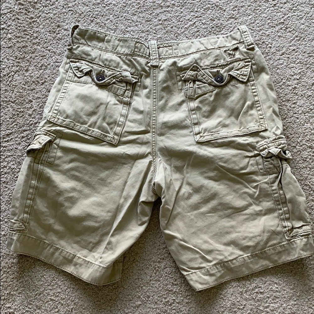 Shorts - Picture 2 of 3